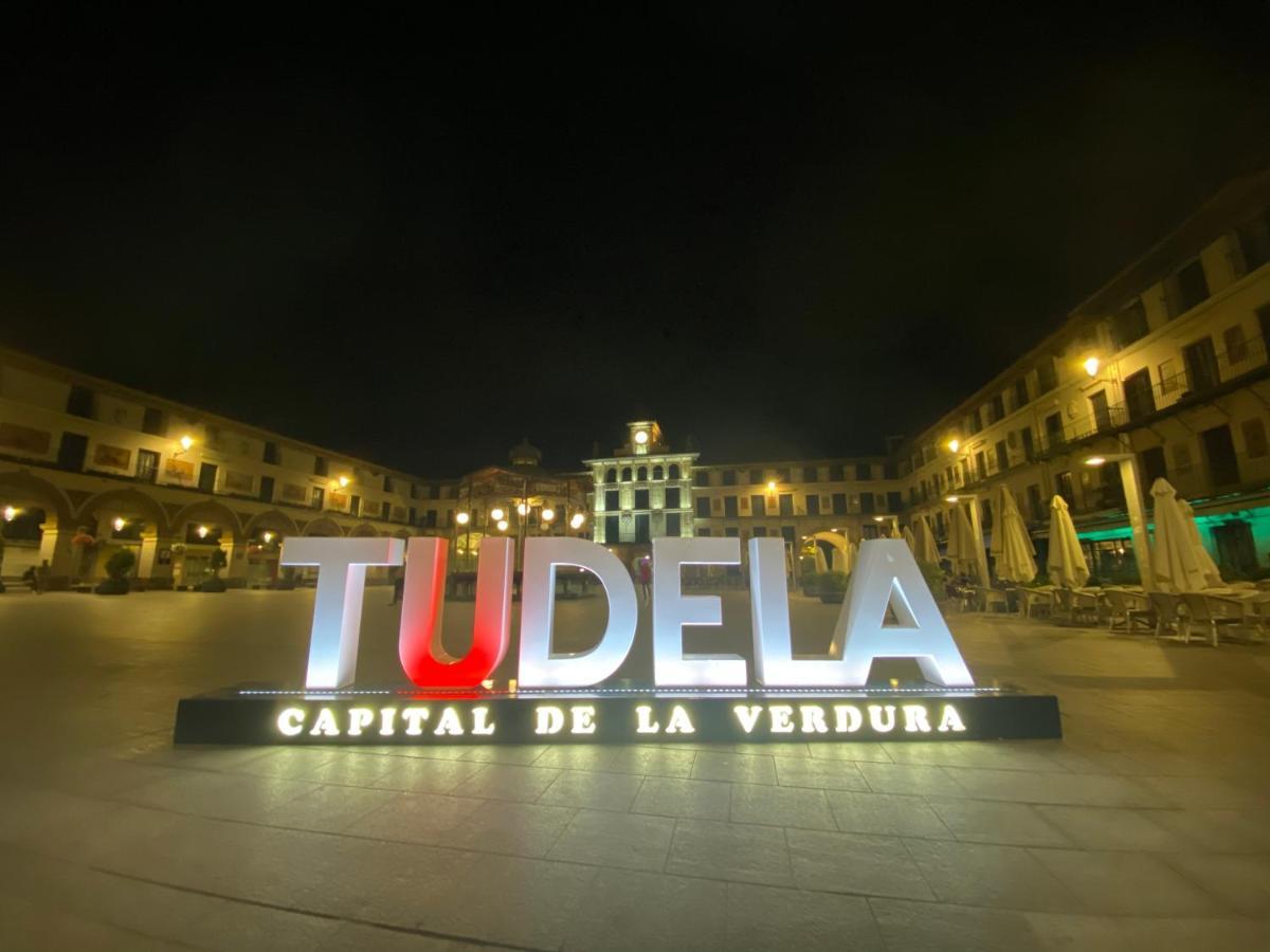 Апартаменты Voila Catedral Тудела Экстерьер фото